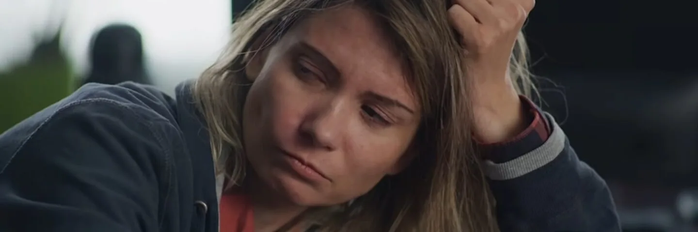 Кадр из 1 серии 1 сезона