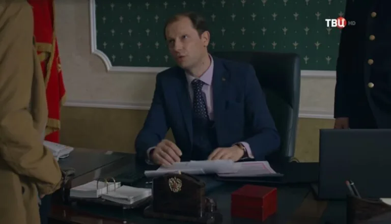 Картинка к «2 сезон 4 серия»